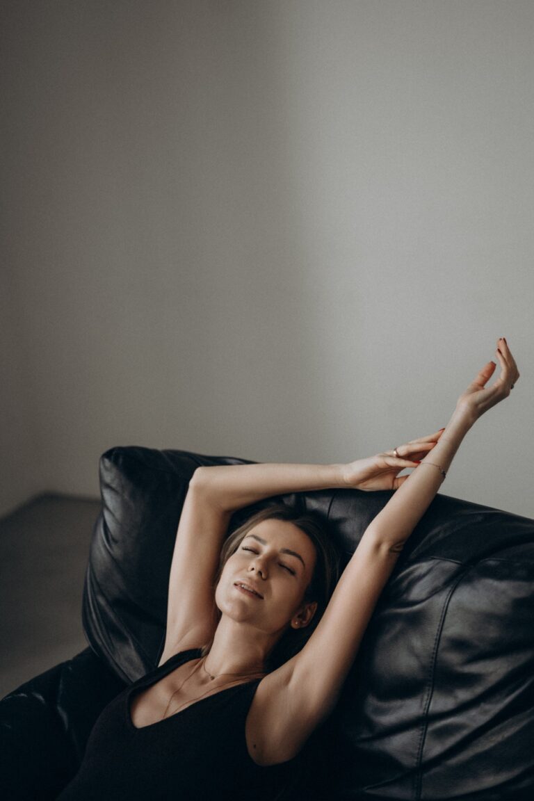 WAIT- Фотограф Дарья Ухарцева